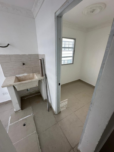 Apartamento En Venta 4to Nivel Don Honorio