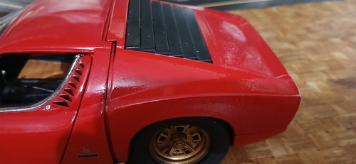 Miniatura Lamborghini Miura 1 18 Anson Com Porosidade Vermelho