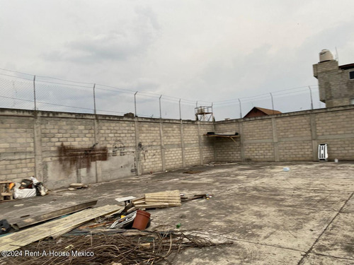 Bodega En Venta En Santa Ana Tlapaltitlan Toluca Gis 24-3839