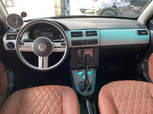 Volkswagen Parati 1.0 Mi Plus 16v Gasolina 4p Manual G.iii