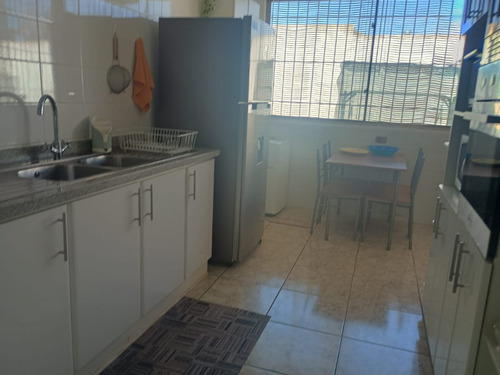 Exclusiva Casa Remodelada 2018, 4 Dormitorios Amplios, 3 Bañ