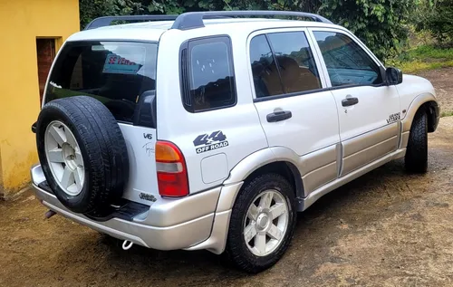 Chevrolet Grand Vitara 2.5 V6 Dohc