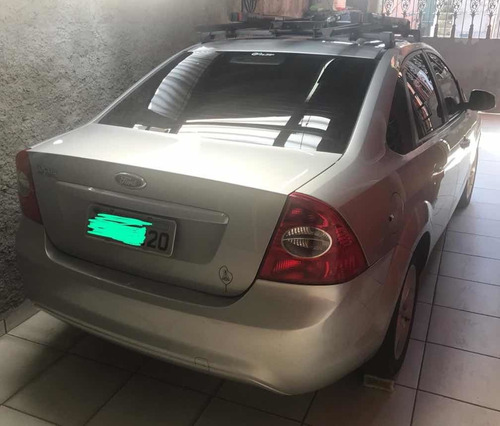 Ford Focus Sedan 1.6 Glx Flex 4p 2010
