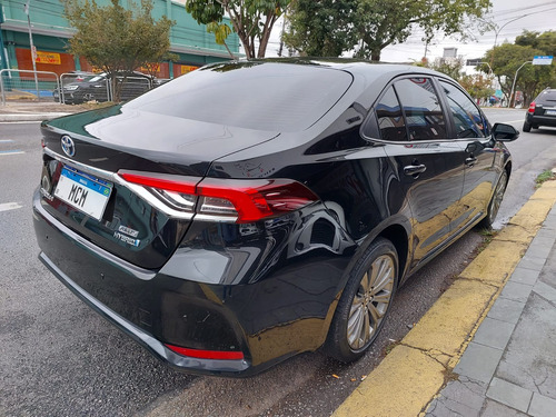 Toyota Corolla 1.8 Altis Hybrid Flex Aut. 4p Hibrido Flex