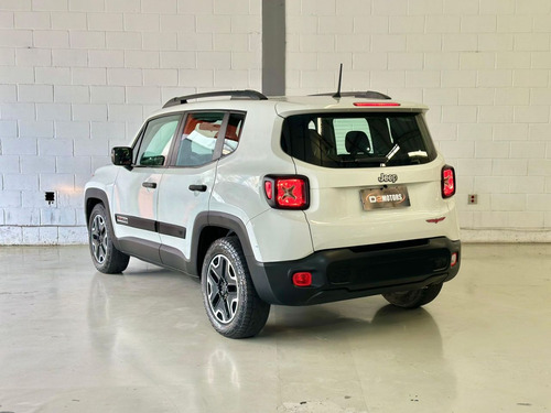 Jeep Renegade Renegade Sport 1.8 4x2 Flex 16V Aut.