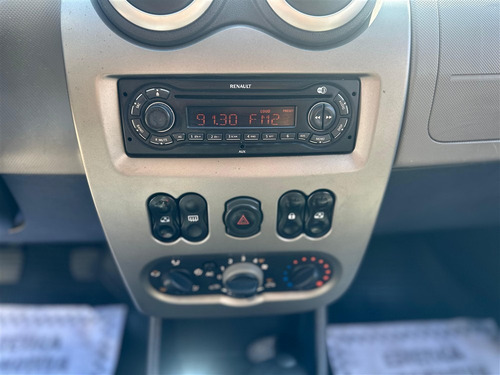 Renault Sandero 1.6 16v Privilège Hi-flex 5p