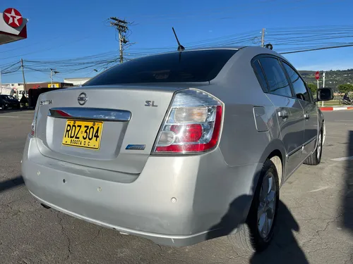 Nissan Sentra SL 2.0cc AT AA 4X2