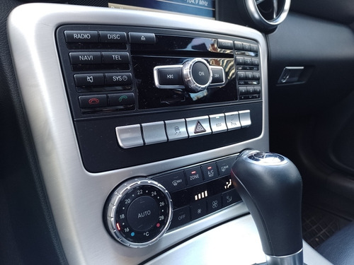 Imagen 11 de 12 de Mercedes-benz Clase Slk 2014 1.8 Slk250 Cgi B.efficiency At