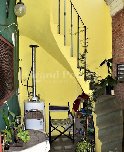 Imagen 17 de 20 de Ph De 5 Ambientes Con Terraza Y Entrada Independiente