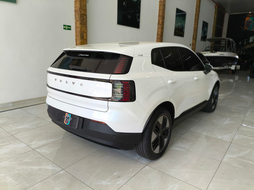 Volvo EX30 0.0 Core (Single) 5P Eléctrico