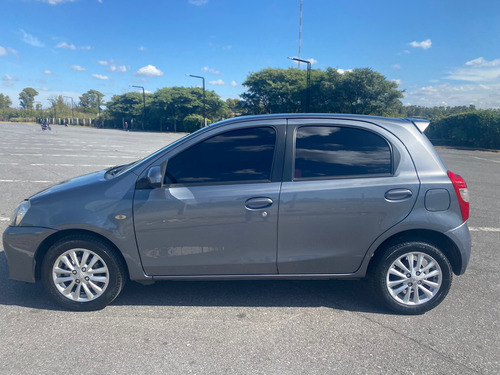 Toyota Etios 1.5 Xls