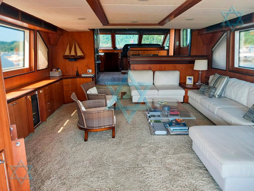 Lancha Mcp 76 Iate Barco N Ferretti Azimut Intermarine Real