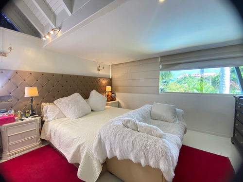 Imagen 7 de 11 de Se Vende Casa 781m2 3h/7b/5p Colinas De Santa Monica
