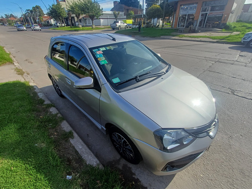 Toyota Etios 1.5 xls 5 ptas