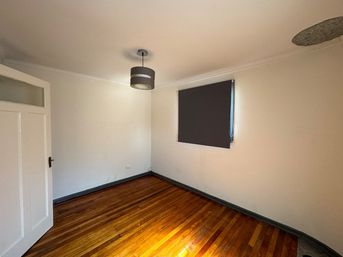 Casa 2 Pisos A 2 Cuadras Plaza De Armas De Chillán