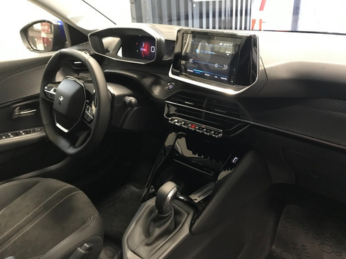 Peugeot 208 Feline Tiptronic
