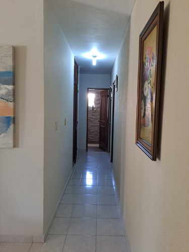 For Sale Apartamento 4to Piso Sin Ascensor En El Vergel De 3 Habitaciones Con 1 Parqueo
