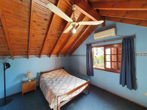 Imagen 10 de 17 de Venta De Casa 4 Ambientes Con Pileta Quilmes