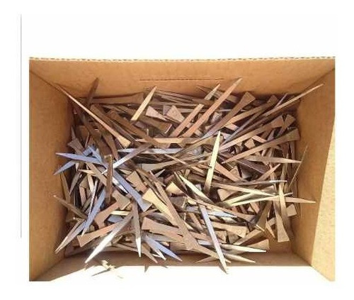Imagen 4 de 8 de Clavos De Herrar Para Caballo E4 X 250 U Para Herradura