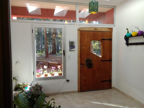 Casa En Venta - 4 Dormitorios 2 Baños - 950mts2 - Senderos Iii, Costa Esmeralda