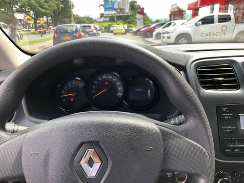 Renault Logan 2019 1.6 Expression / Life +