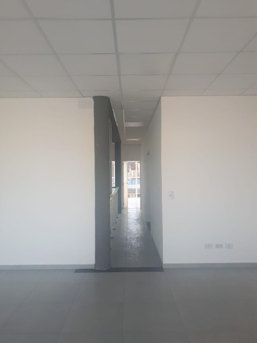 Imagen 26 de 29 de Alquiler Edificio Para Oficinas A Estrenar Quilmes
