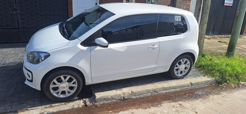 Volkswagen Up! 1.0 High Up! 75cv