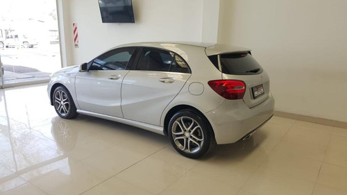 Mercedes-Benz Clase A 1.6 A 200 At Urban B.efficiency 156cv