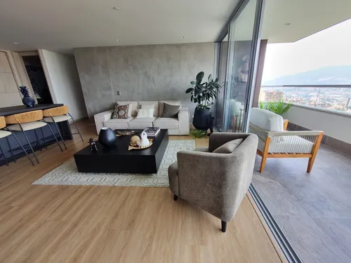 Apartamento En Venta En Envigado Barrio Loma De Los Mesa