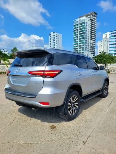 Toyota Fortuner 2.7L SRV 2023