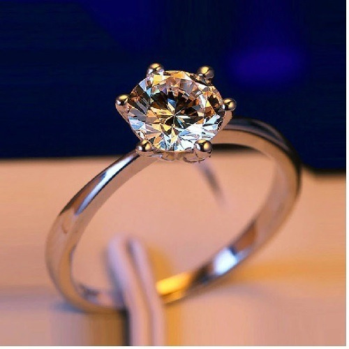 Imagen 2 de 3 de Precioso Solitario Anillo Plata De Ley 925 Diamante Tlla 5