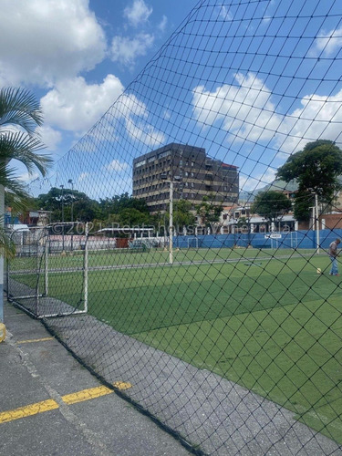 Imagen 4 de 4 de Terreno De 7.200 Mts En Venta En Urb El Bosque. Mls #22-6416. Gm