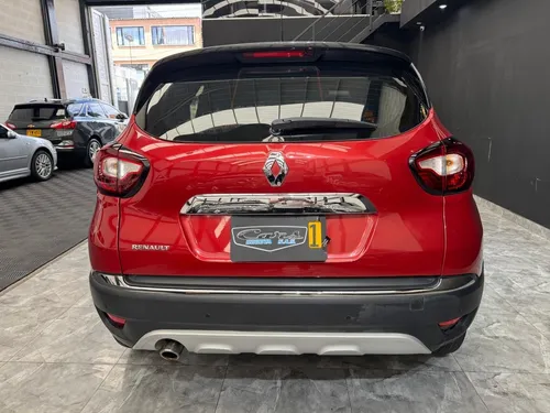 Renault Captur 2.0 Intens Automática