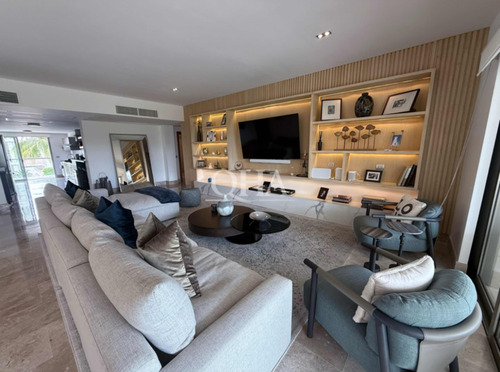 La Amada Residences Beach Front Apartment For Sale