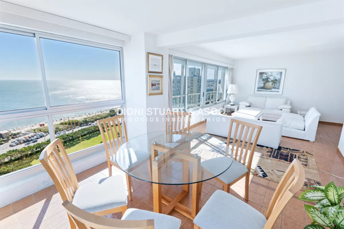 Apartamento En Venta - Torre Jefferson - 3 Dormitorios + Dep. - Complejo Lincoln Center - Playa Mansa