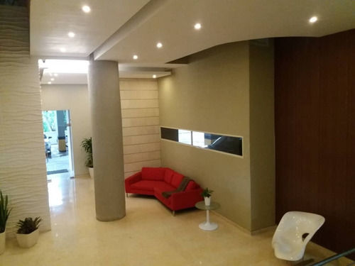Imagen 2 de 18 de Apartamento En Altos De Guataparo, Valencia. Foa-699