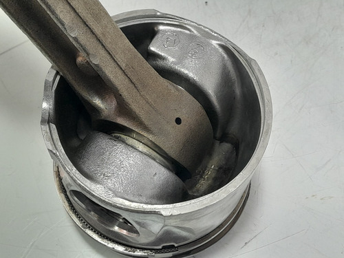 Pistão E Biela Motor Mwm 2.8 Sprint Frontier S10 (unidade) (Usado)