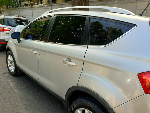 Ford Kuga 2.5 Titanium At 4x4 L (ku02) 2011