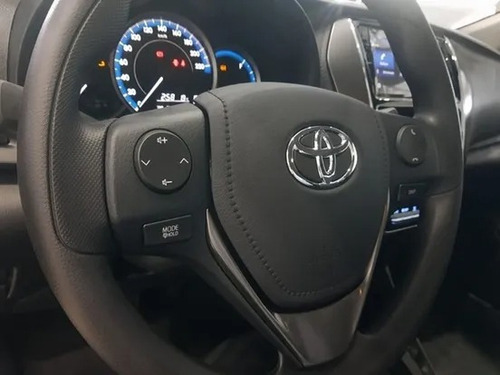 Toyota Yaris 1.5 16V FLEX SEDAN XL MULTIDRIVE