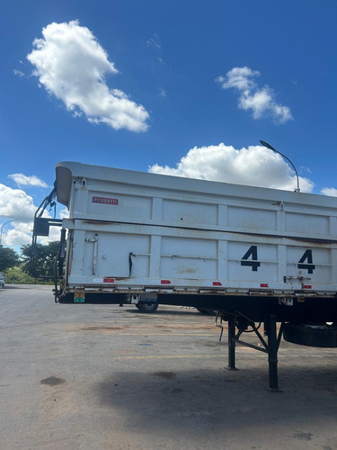 Carreta Bi Caçamba Rossetti 25m3+25m3 C/ Pneus