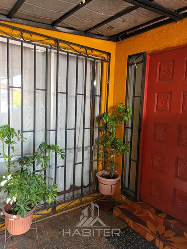 Casa En Venta De 4 Dorm. En Independencia,mirador Viejo