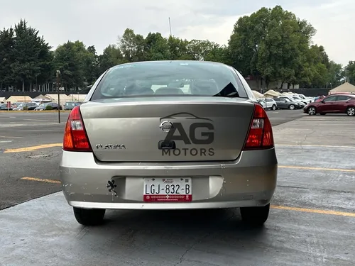Nissan Platina 1.6 A At
