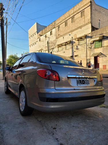 Peugeot 207 2.0 Sedan Xt Hdi