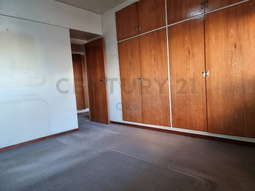 Imagen 9 de 20 de Departamento 4 Amb C/ Dep En Venta En Villa Crespo C/ Amplio Balcon Corrido