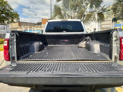 Imagen 13 de 14 de Ford F-250