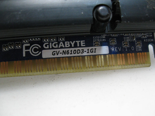 Defeito Placa De Video Gigabytegt610 Dvi Ddr3 1gb (Usado)
