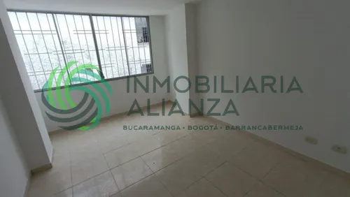 Oficina En Arriendo En Centro. Cod A8511