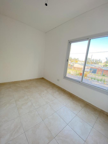 Imagen 8 de 18 de Duplex 4 Ambientes Con Patio - Barrio Cañitas De San Ignacio