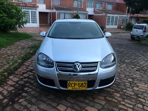 Volkswagen Bora 2.5 Prestige