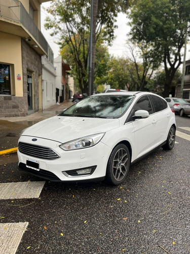 Ford Focus III 2.0 Sedan Titanium At6